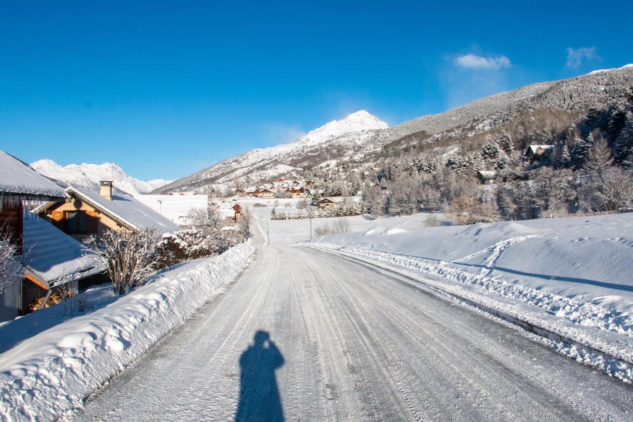 Chalet Premium -Acces Pied De Piste En Navette Saint-Chaffrey Exteriör bild